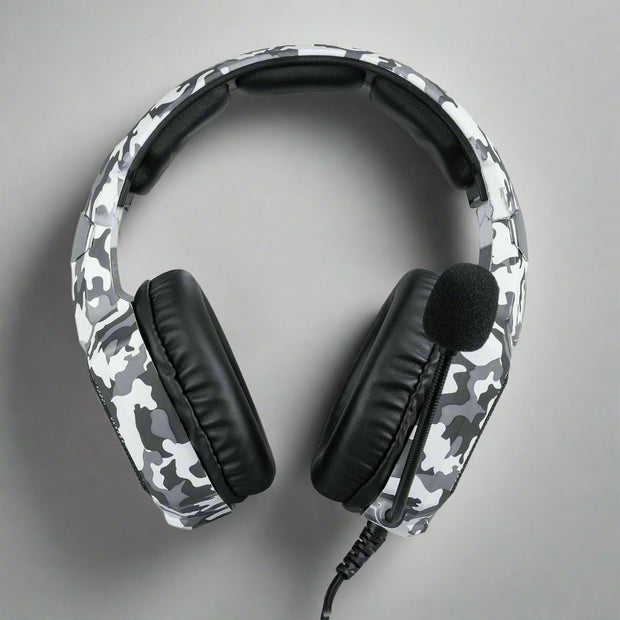 K8 camouflage headphones with in-line plug and 3.5mm jack.