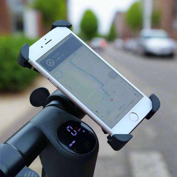Folding mountain bike phone holder mounted on handlebars, suitable for 4.7-6.5 inch phones.